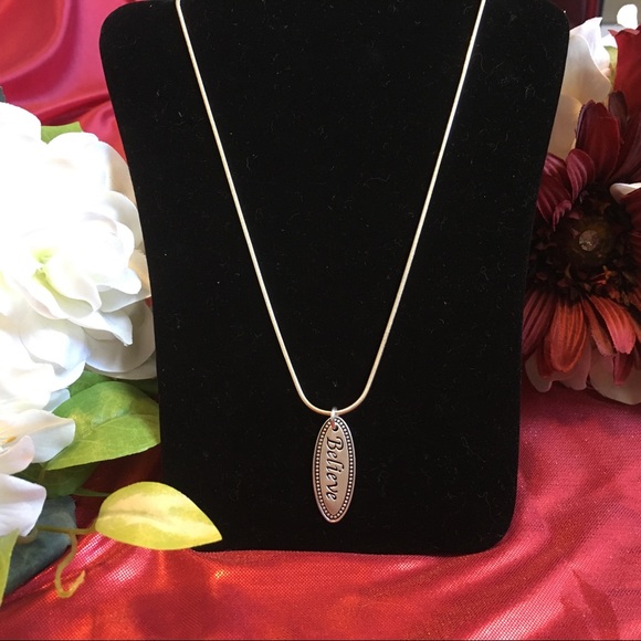 Premier Designs Necklace - Picture 1 of 3